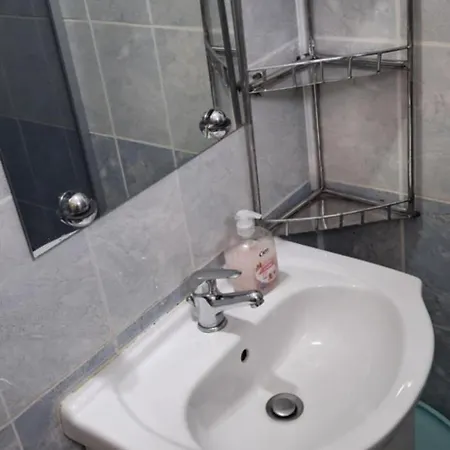 Apartment Garsiniera ,10 Minute Mare! Constanta